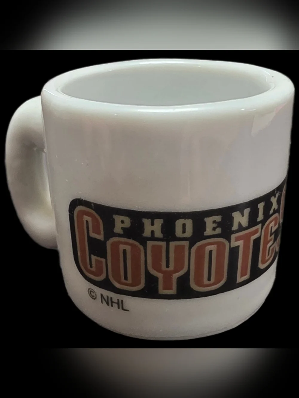 NHL White Mini Ceramic Mug with Multicolor Coyotes Logo - Picture 2 of 2